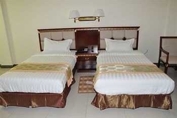 Florida International Hotel Gondar Bagian luar foto
